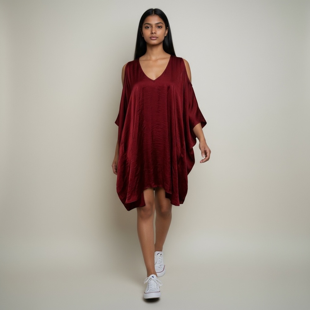 Show Me Your‎ MuMu Deep Red Tunic Top - Poncho Sleeve Style - Size Medium B17